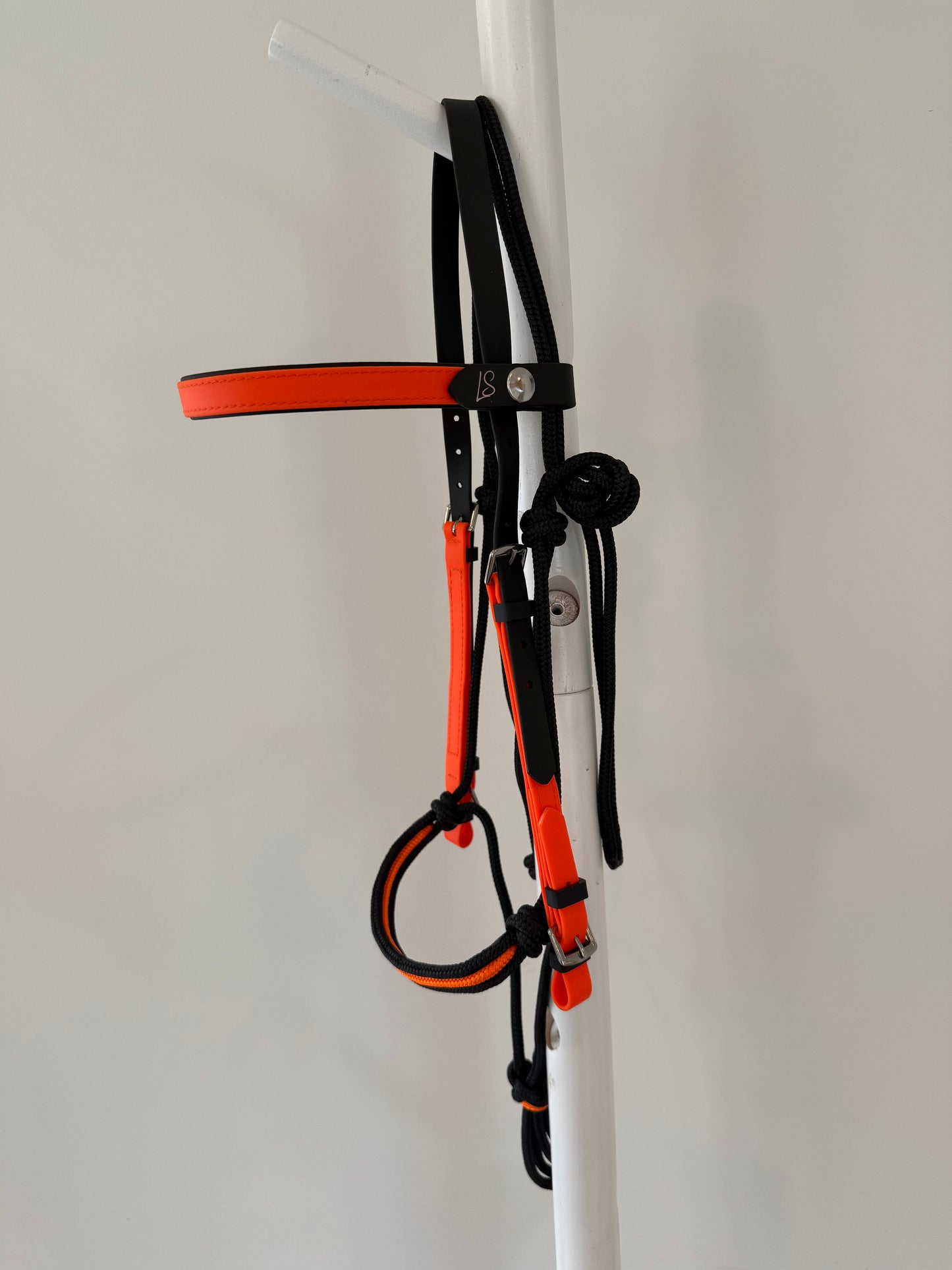 LS Deux Rope Halter Bridle - Orange & Black