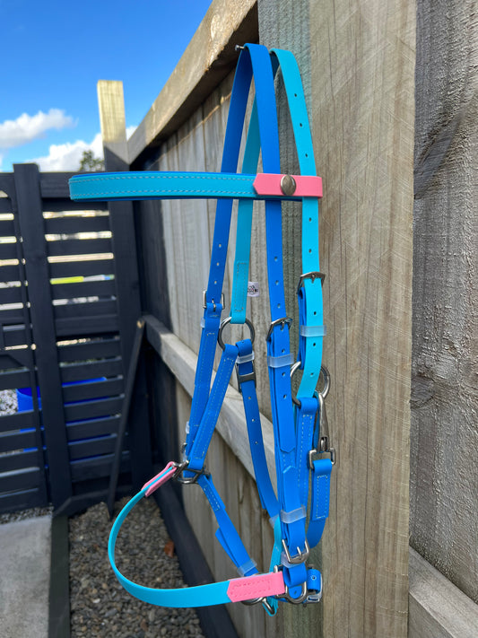 LS Deux Bridle - Light Blue, Cyan Blue with a touch of pastel pink